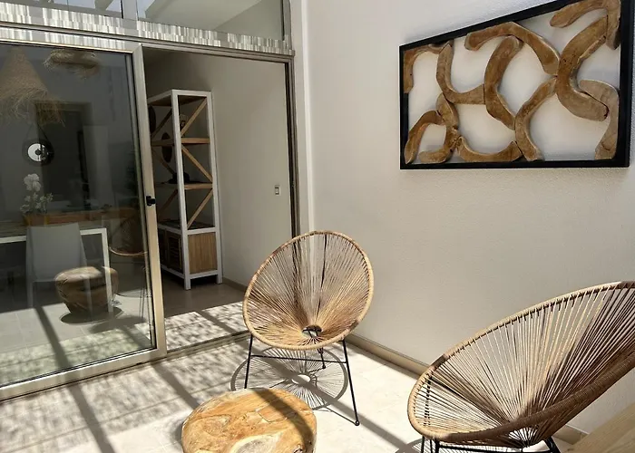 Dinateli, Salinas Golf *