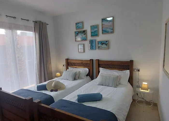 Dinateli, Salinas Golf וילה קלטה דה פוסטה