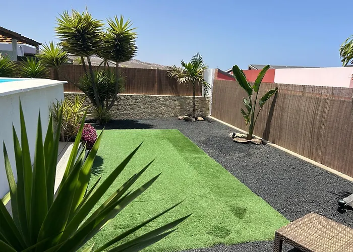 Dinateli, Salinas Golf וילה קלטה דה פוסטה