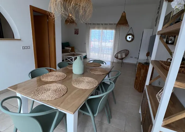 Dinateli, Salinas Golf