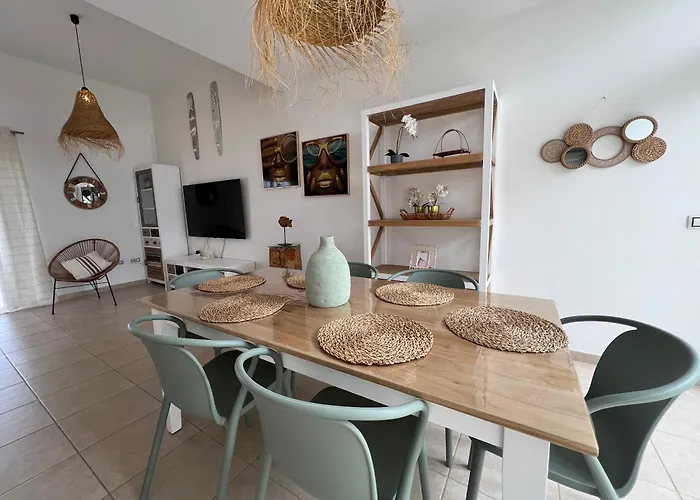 Villa Dinateli, Salinas Golf