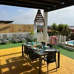 Dinateli, Salinas Golf Villa Caleta De Fuste