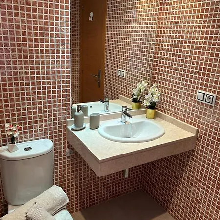 Dinateli, Salinas Golf Villa Caleta de Fuste