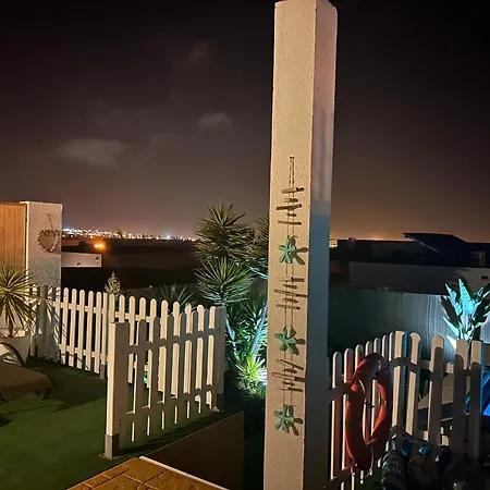 Dinateli, Salinas Golf Villa