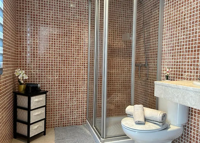 Dinateli, Salinas Golf