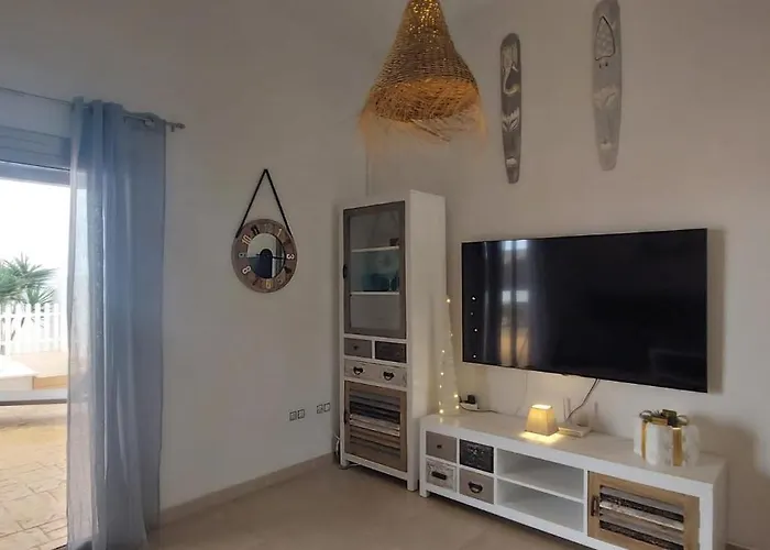 Dinateli, Salinas Golf Willa